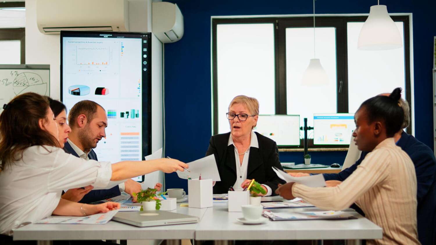 competitor-benchmarking